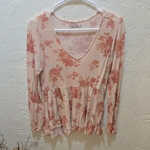 3/$10 Mudd Women's Pink Floral Blouse